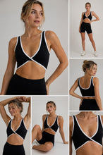 Scrunchie Top | Activewear | Black & White